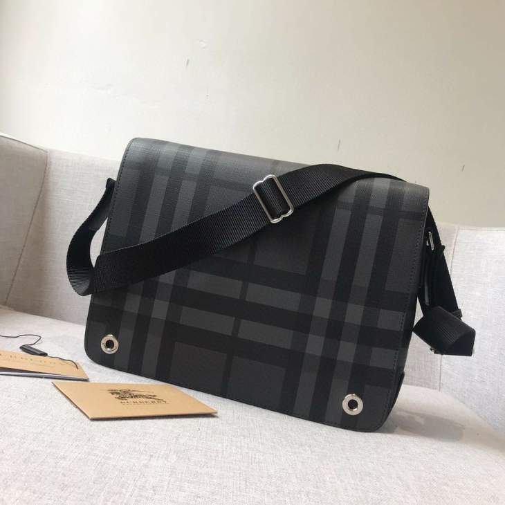 Picture of Burberry Mens Bags _SKUfw91858867fw
